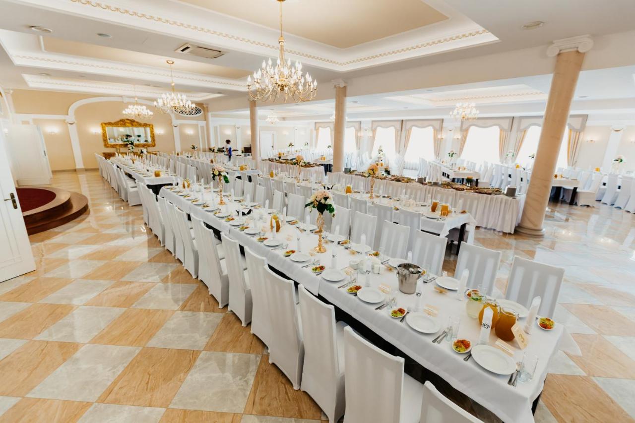 โรงแรมคอร์โชวา Mlyny  ภายนอก รูปภาพ